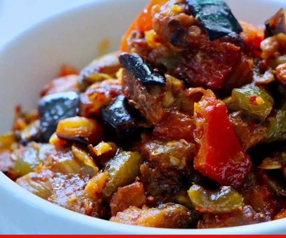 Manca (Ensalada de berenjena y pimiento asados)