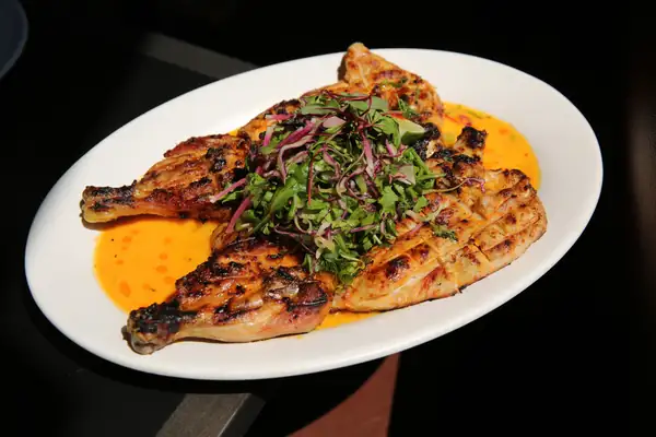 Here’s What Chef Yia Vang Thinks You Should Order at His New Restaurant, Vinai