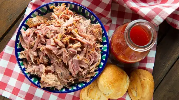 ¿Qué hace que la barbacoa de Carolina del Norte sea única?