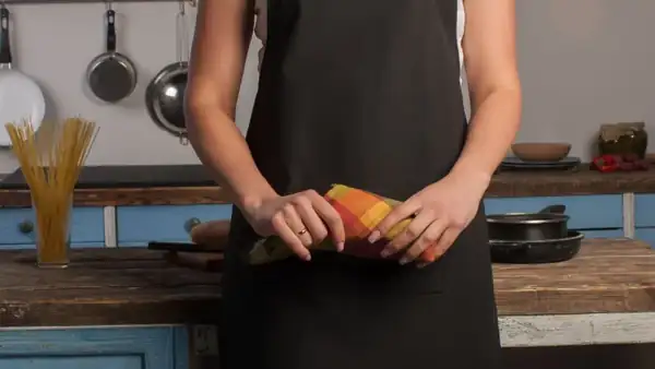 ¿Con qué frecuencia se deben lavar los paños de cocina?