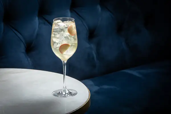 Peach And Basil Spritz Recipe