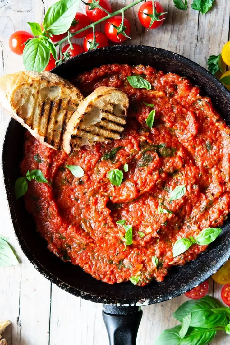 Authentic Italian Tomato Sauce