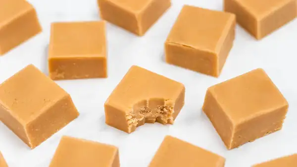 4-Ingredient Fudge Recipe