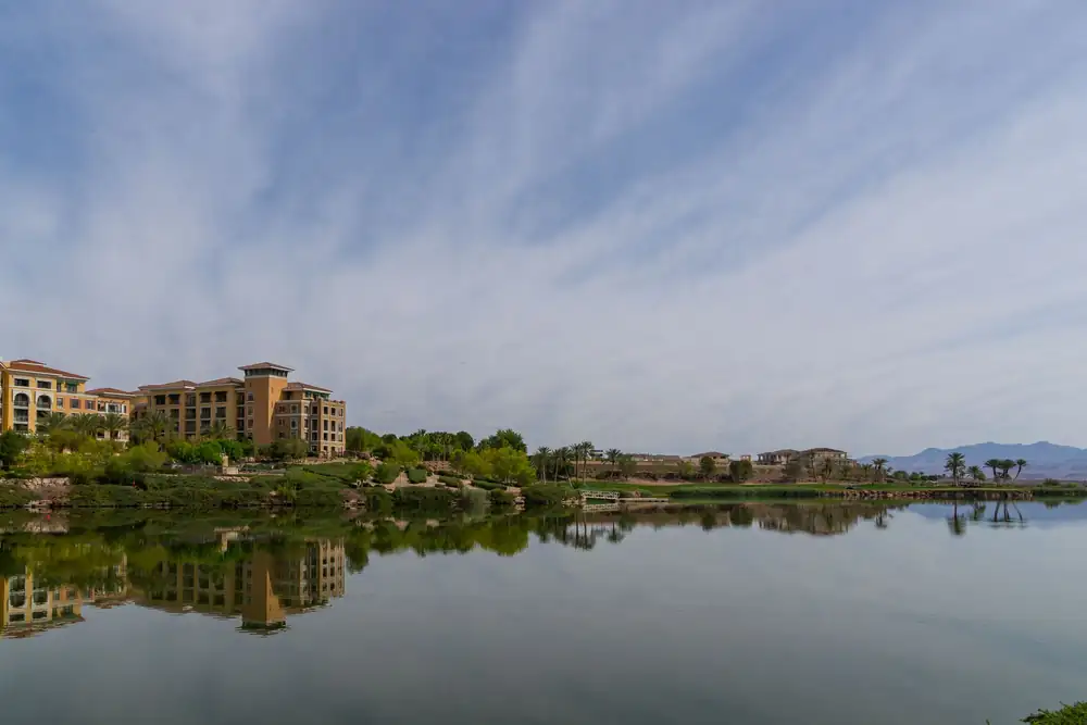 How to Spend a 24-Hour Staycation in Lake Las Vegas