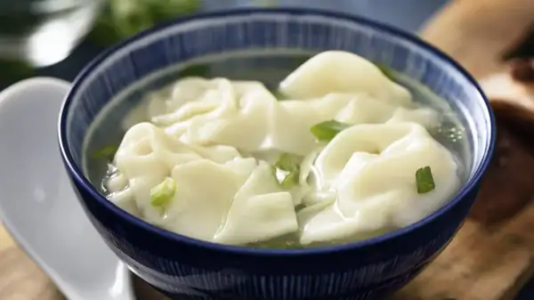 The Sweet Addition Wonton Soup Needs For A Total Flavor Upgrade