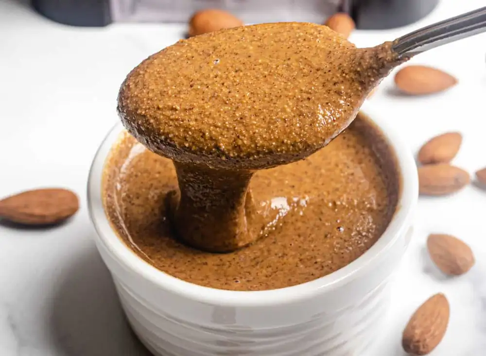 How to make almond butter in a blender