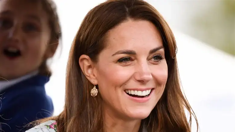 Foods That The Royal Family Doesn't Eat