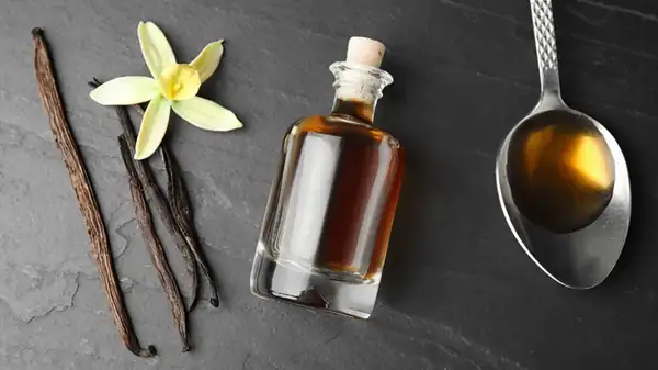 It's A Total Waste Of Time To Make Your Own Vanilla Extract