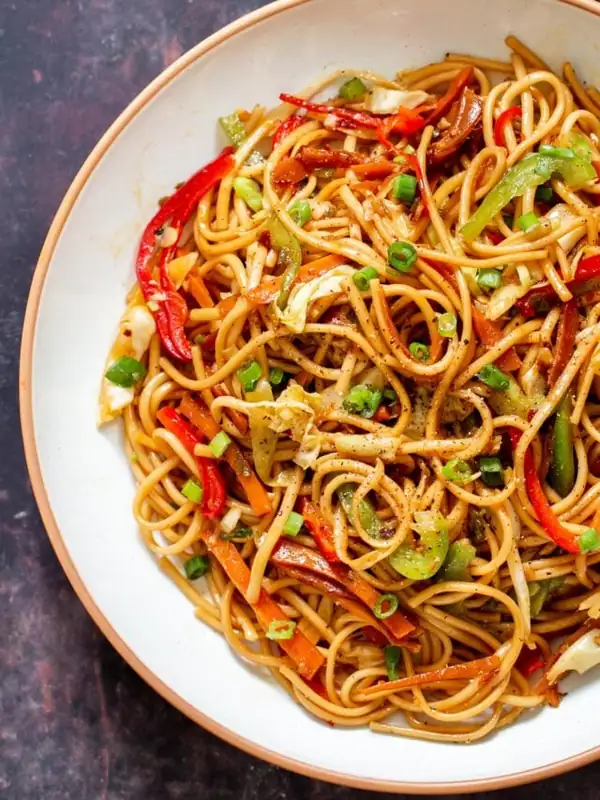 Fideos indo-chinos con chile y ajo