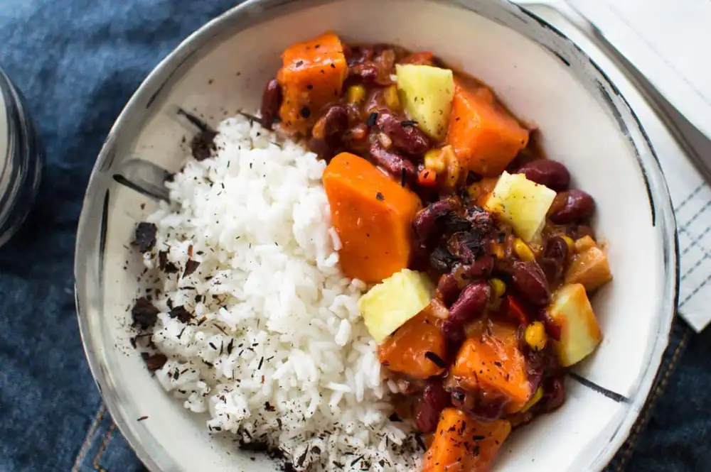 Spicy Sweet Potato Chili with Pineapple