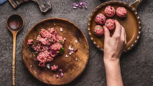 14 Ingredients That Will Take Your Meatballs To The Next Level