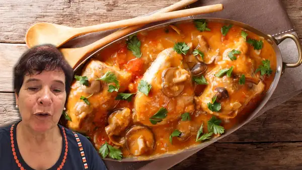 Asun, grandmother cook: “The juiciest chicken breasts don’t have cream, but rather 1 onion, garlic, 2 peppers and 2 apples”