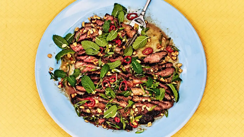 Grilled Steak With Spicy Peanut Dressing
