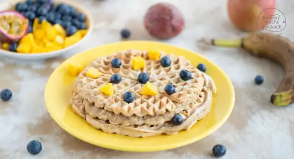 Healthy vegan waffles without sugar