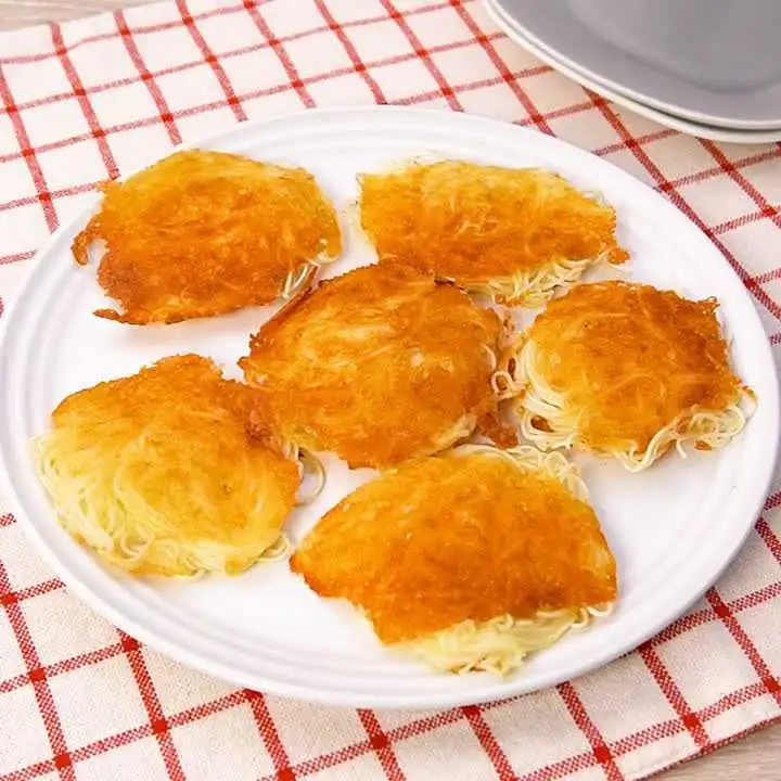 The irresistible crispy texture! Recipe video and instructions for baked somen noodles with cheese