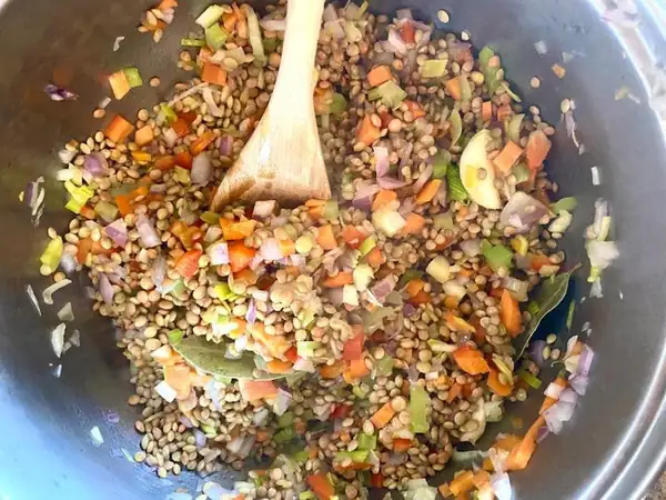 A Lentil Soup Recipe to Celebrate Lent in Greece