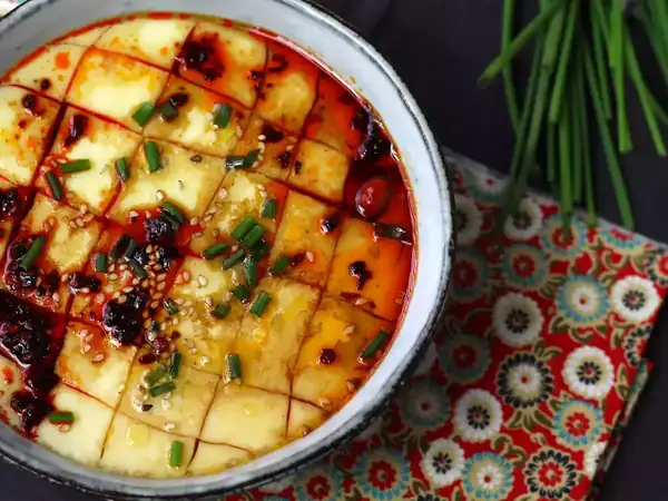 Steamed eggs Chinese style – the recipe for silky eggs with just two ingredients!