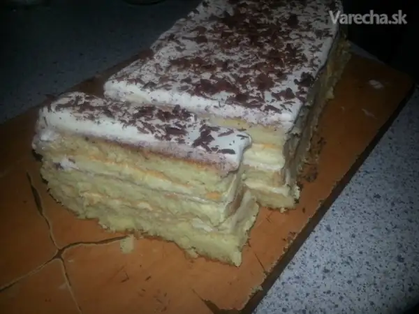 Excellent cuts with whipped cream