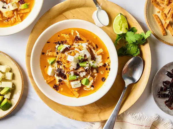 Receta de sopa de tortilla