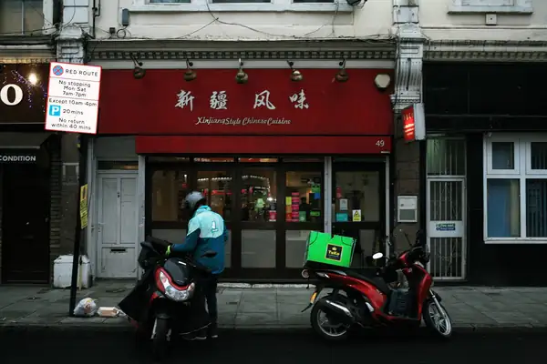New Study Finds Deliveroo Riders Can Earn Just £2 Per Hour