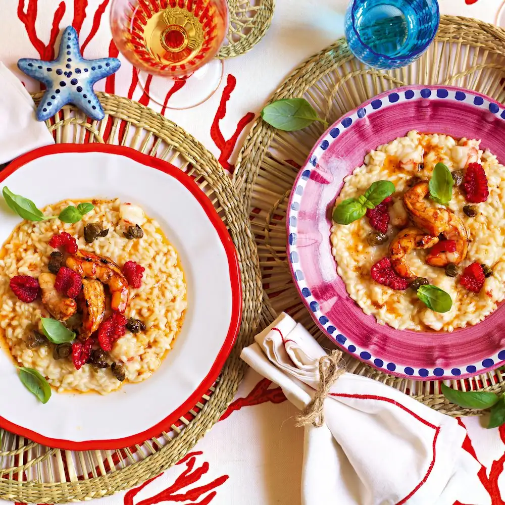 Risotto con gambas, jengibre y alcaparras