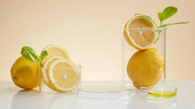 How To Make Lemon Extract With Just 2 Ingredients