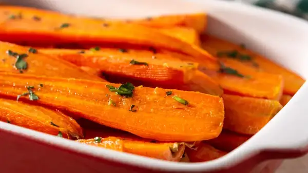Ditch Your Skillet And Turn To Your Oven For Convenient Glazed Carrots
