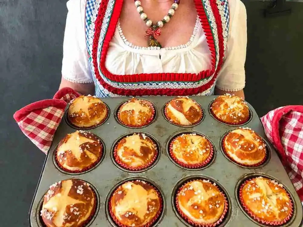 Oktoberfest Pretzel Muffins