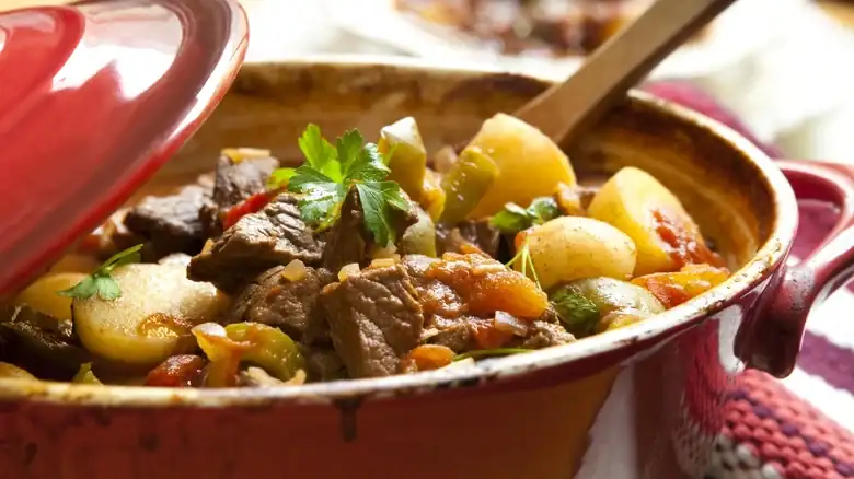 Make A Whole Batch Of Beef Stew Taste 10x Better With A Splash Of This Pantry Staple