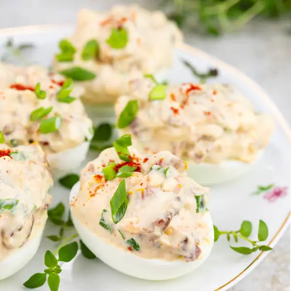 Eggs stuffed with dried tomatoes