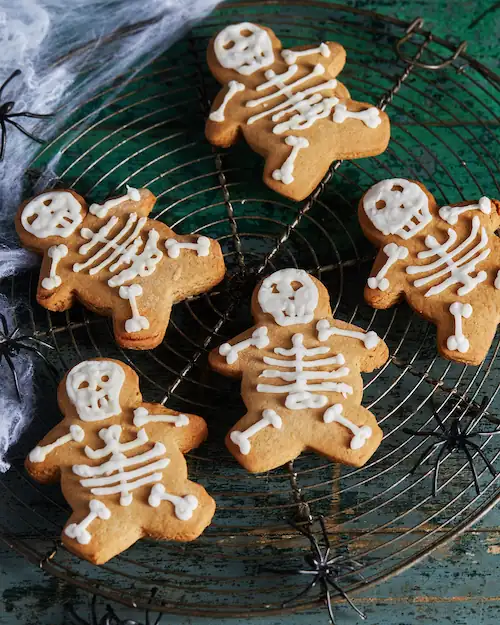 Gingerbread Skeleton Cookies