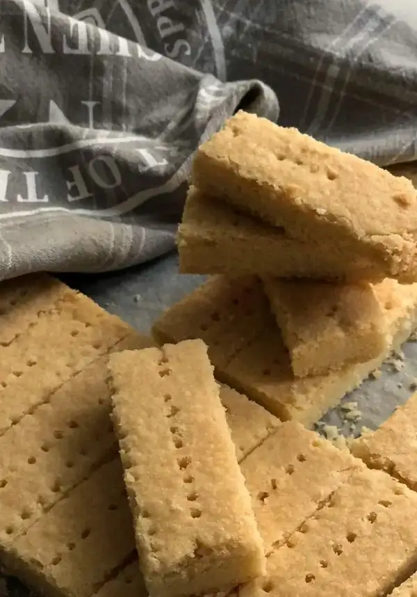 GALLETAS DE MANTEQUILLA DE COCO Y MOSCOVADO