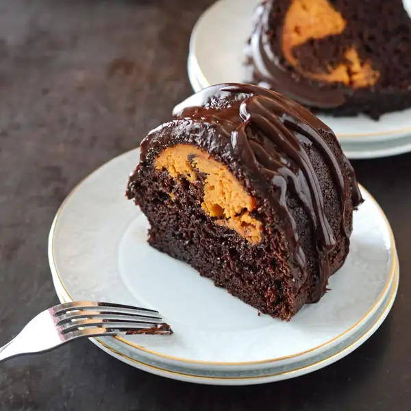 Chocolate pumpkin cake