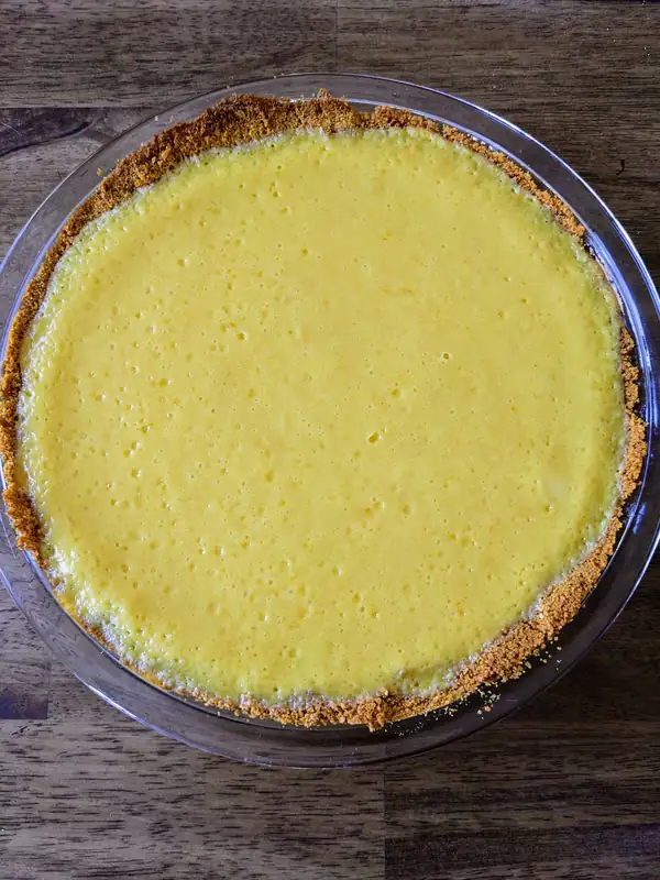 Mango Pie Recipe (Pastel de Mango)