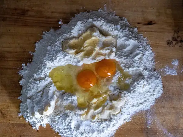 Croatian Lazy Apple Pie (Lijena Pita s Jabukama)