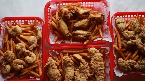 Addison’s New Spot for Spicy Seafood Boils Arrives This Weekend