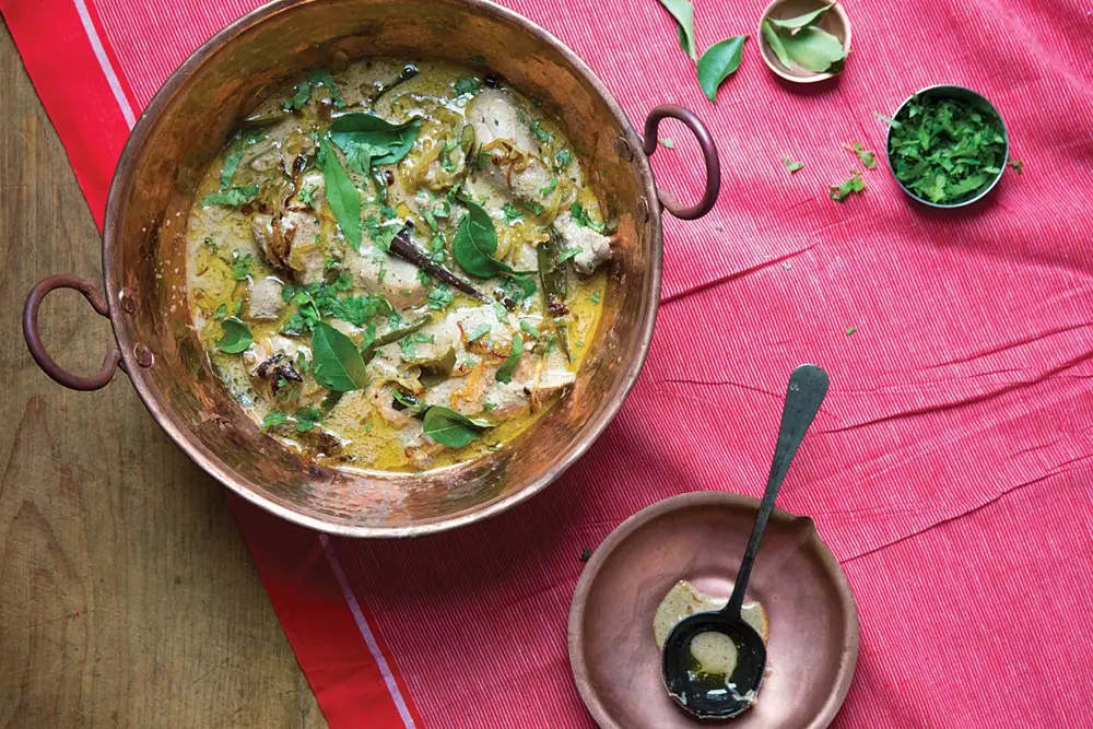 ¿Quieres sacarle el máximo partido al pollo sin piel? Prepara este curry de Telangana