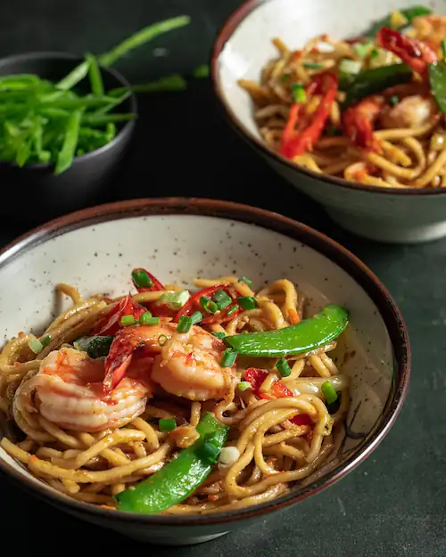 Spicy Prawn Chow Mein
