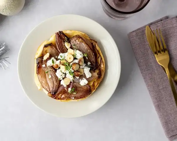 Shallot tarte tatin