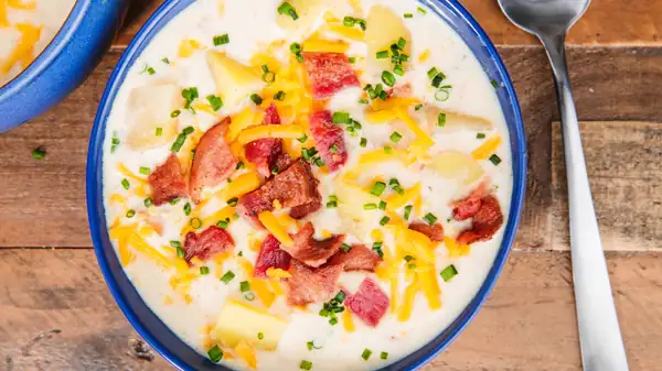 This Creamy Potato Soup Is Why I Keep My Slow-Cooker On The Counter All Fall Long