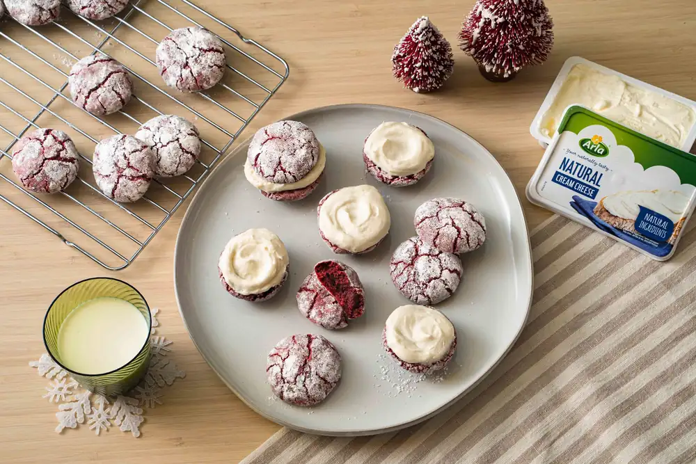 Red Velvet Crinkle Cookies with Cream Cheese Frosting Recipe