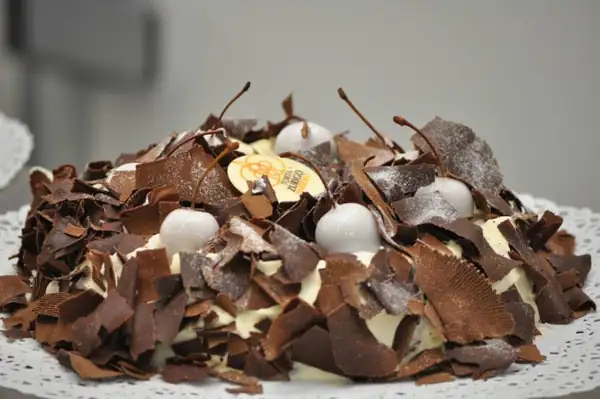 The Pastry Chef, The Zurich Cake