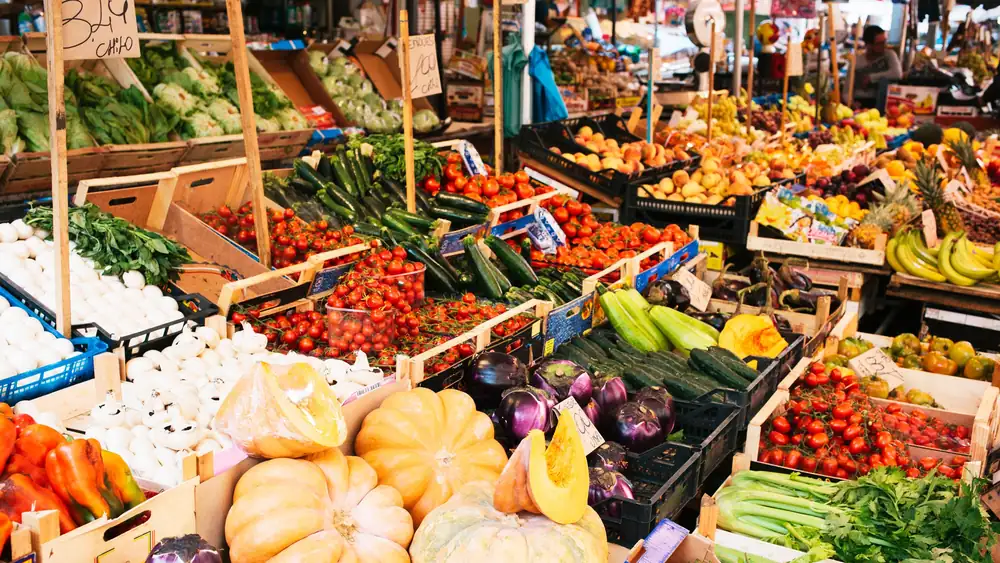 What if we ate properly instead of taking supplements? 10 foods to get you started, suggested by the expert