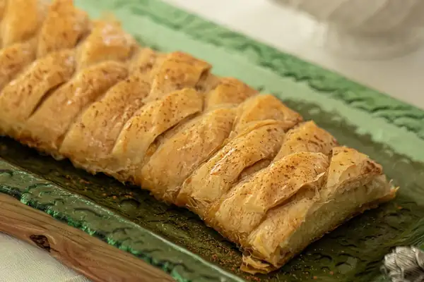 Galaktoboureko Phyllo Braid