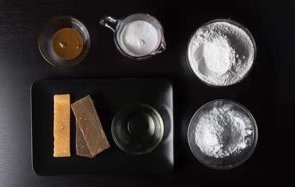 Nian Gao (Chinese New Year Cake) 年糕