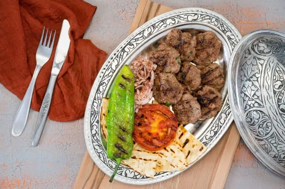 Receta de köfte turco