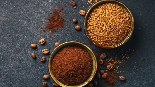 ¿Cuáles son las diferencias entre el café instantáneo y el café molido?