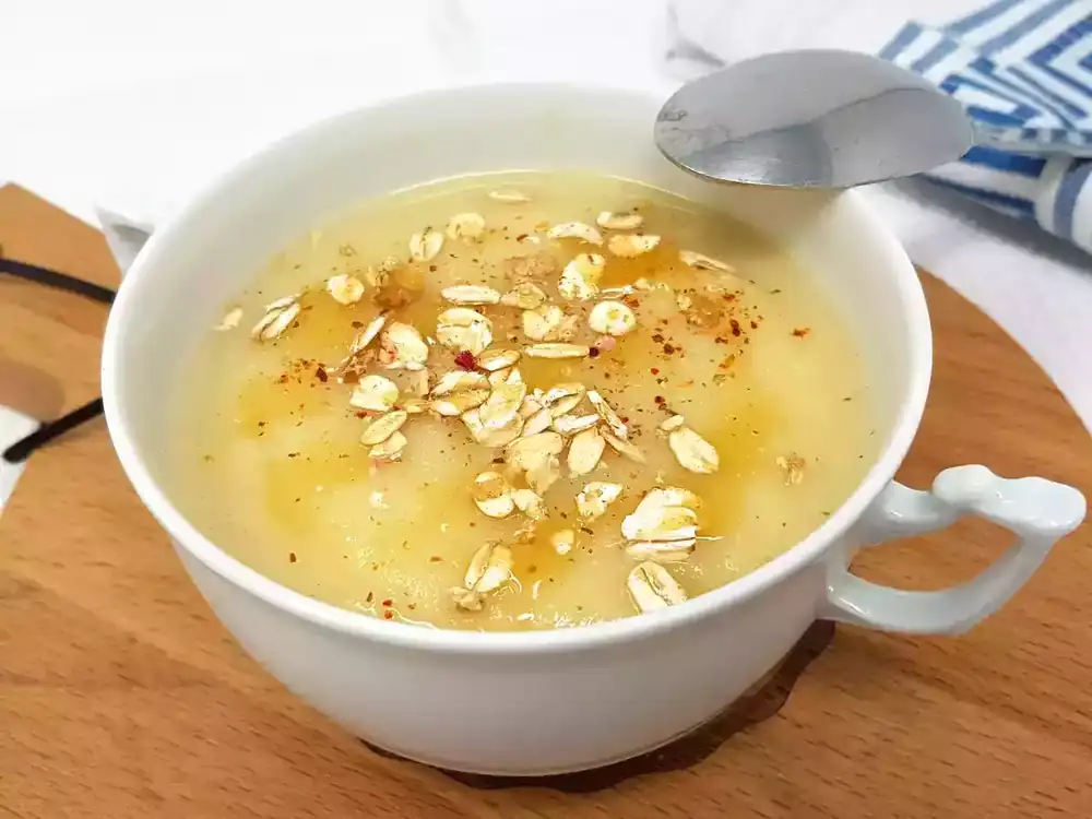 Easy and delicious creamy parsnip soup with honey recipe
