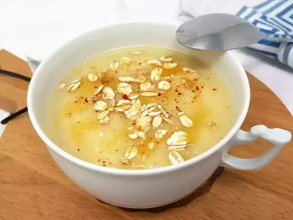Easy and delicious creamy parsnip soup with honey recipe