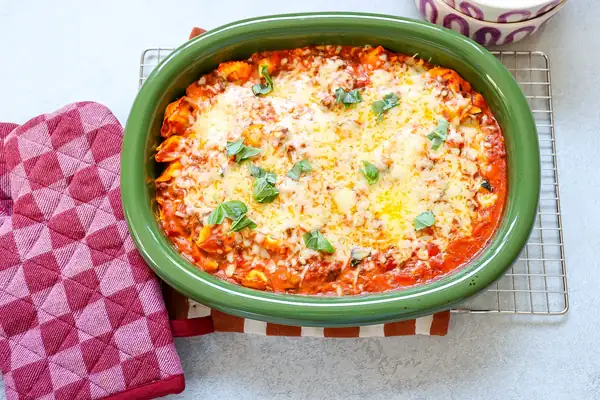 Tortellini casserole with vegetables